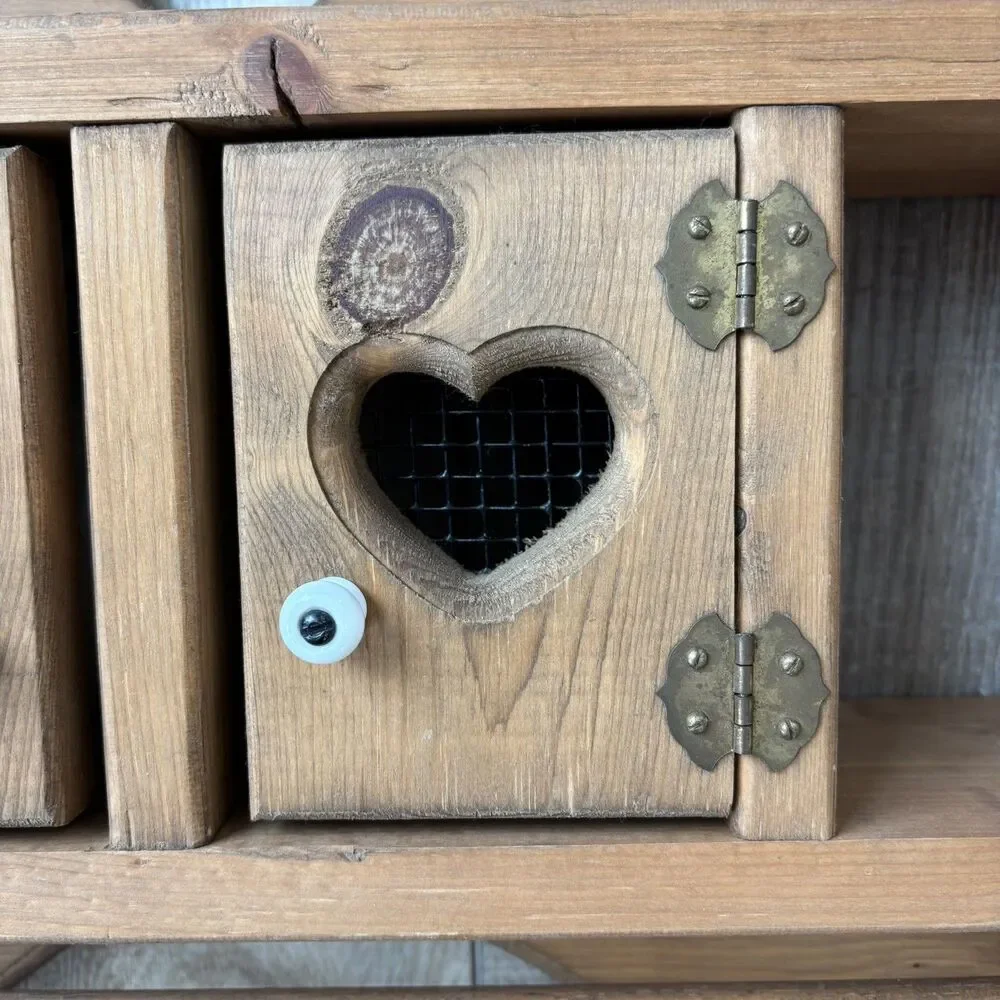 Vtg Wood Heart Door Wall Knick Knack Curio Trinket Shelf Knobs Cottage Farmhouse